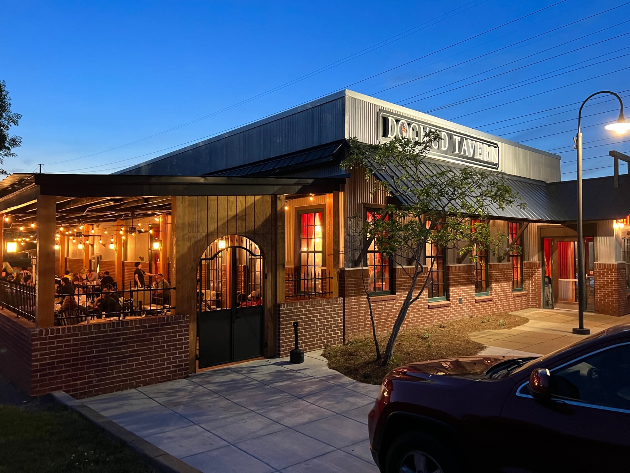 Dogmud Tavern board game cafe